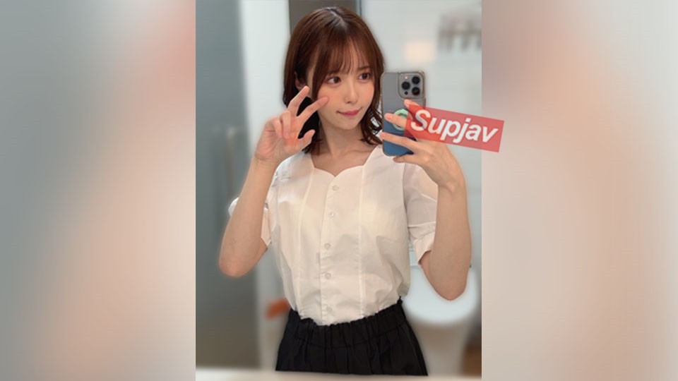 FC2PPV 3188900 [Overwhelming No.1] "The Cutest College Student In Japan" Shocking "Genuine" Advent. Pill-Less Creampie Sex Video. -Completely Original- [cen]