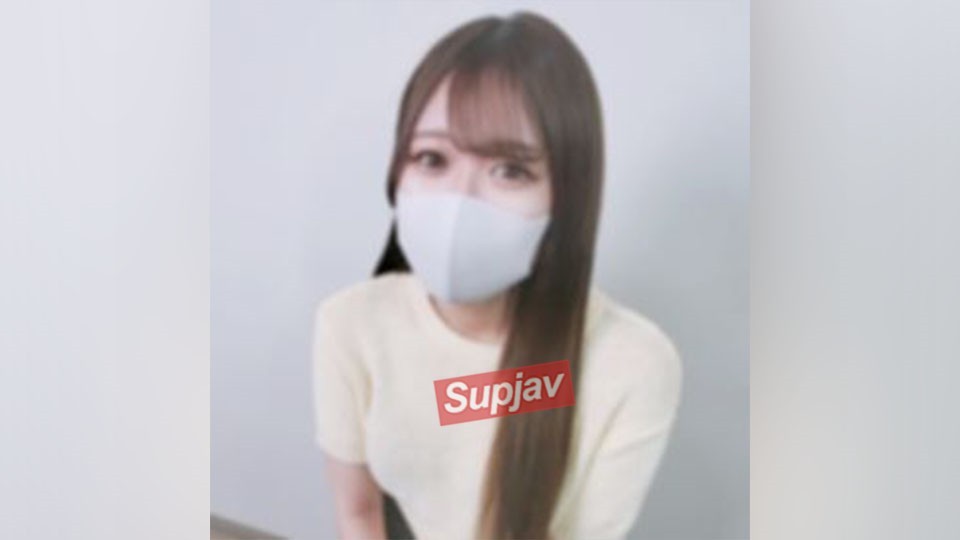 FC2PPV 3827057 [Uncensored/Complete Amateur] Even Though She Shouldn&rsquo;t Like Having Sex With An Old Man, She Was Caressed All Over The Body And Had A Very Thick Cock Inserted Into Her, Making Her Moan.