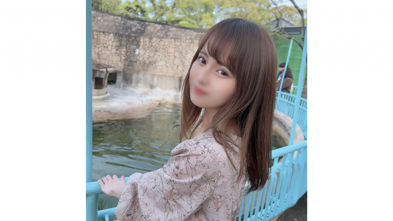 FC2PPV 4552433 Face Revealed!! 3 Days Only! A Petite And Cute Receptionist Who Can&rsquo;t Forget The Pleasure That Has Soaked Into Her Body Shows Off Her Masturbation In Public&hellip; She Has Very Little Experience With Men, So We Push Aside Her Thick, Pubic Hair And Cum Inside Her Wet Genitals!!