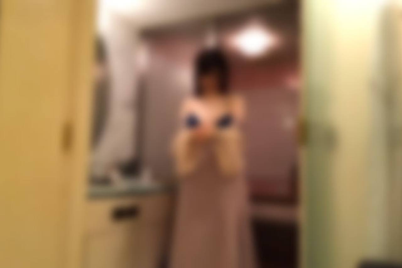FC2PPV 4556048 *Limited To 380pt For The First Time* "A Lounge Girl Addicted To Hosts And In Debt Hell – Offering Her Body To Repay"