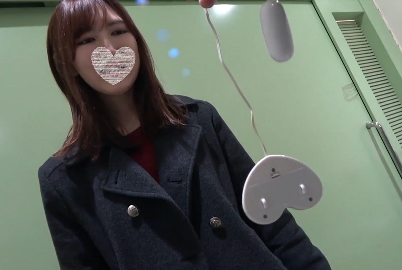 FC2PPV 4560194 [Uncensored, Individual Shooting] Limited Discount 780pt, Sensitive Beauty With A Model Body♡Remote Control Vibrator Walking Date &times; Oral Ejaculation! [High Quality With Bonus]