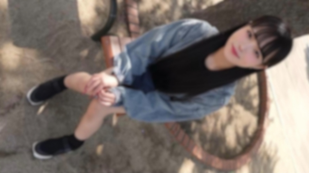 FC2PPV 4704242 3 Days! Half Price!! [First Shoot] [3 Ejaculations] You’ll Be Captivated The Moment You See Her. There’s No Need To Explain It, The Fact That She’s "Cute". A Superb Beauty Who Also Has A "Seductive Sexiness" That Makes You Lose Your Senses. Gokkun, Outdoor Footage Included, And A Lot Of Content In This 3-Part Series