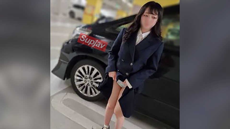 FC2PPV 4741340 An Honor Student With Long Black Hair. Filming Her In Her Uniform For The First Time In A While, Now That She&rsquo;s Grown Up Since Graduation.