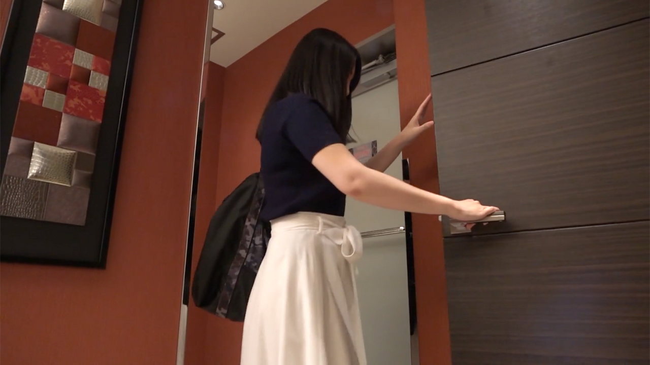 FC2PPV 4780553 Working At A High-End Men&rsquo;s Beauty Salon In Gotanda, A Platinum-Class F-Cup Girl At The Top Of Her Class, Can&rsquo;t Hold Back And Accidentally Ejaculates A Massive Load.