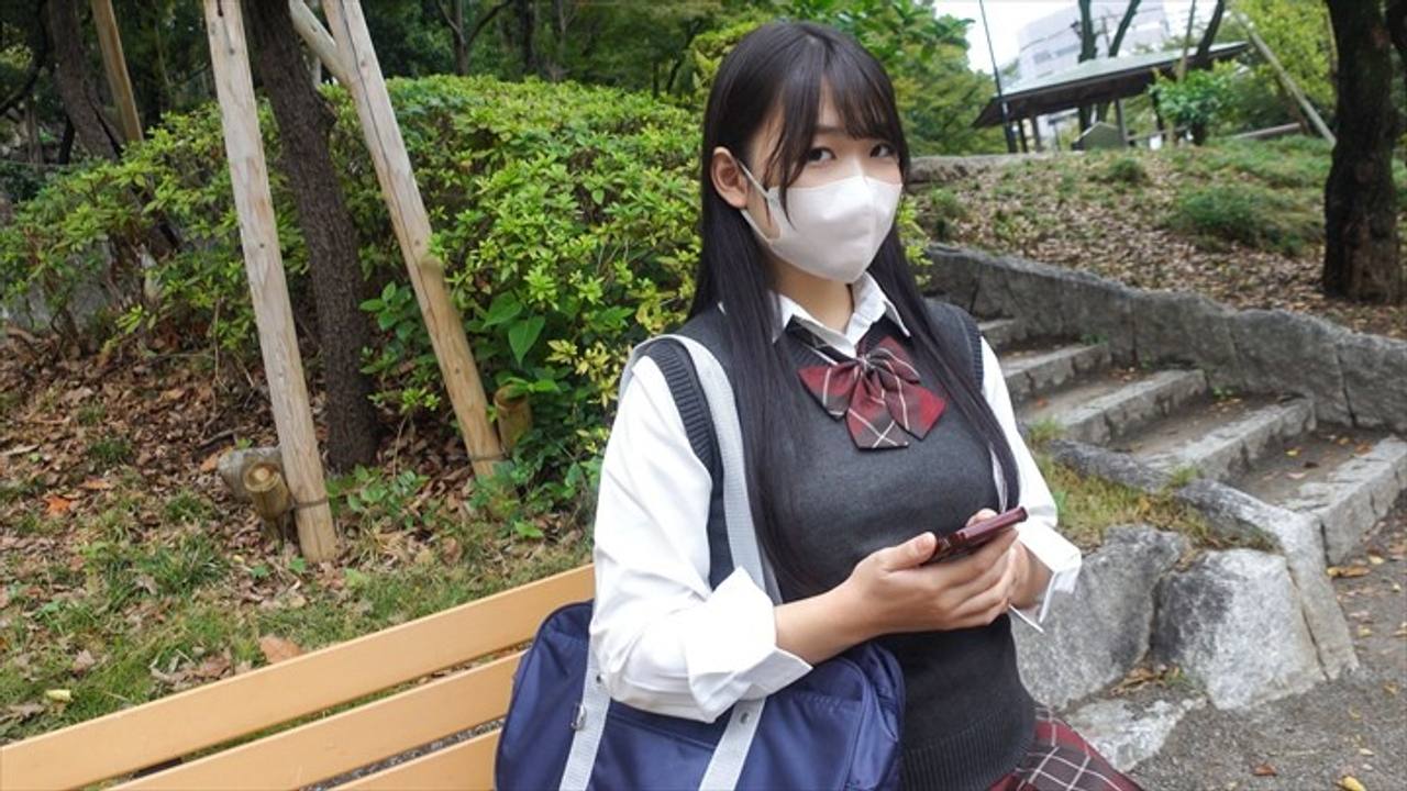 FC2PPV 4863787 [Salty Girl Pt2] A Cocky Girl Who Looks Down On The World, Screaming During Intense Fucking And Raw Cumshot [Black-Haired Innocent Girl][cen]