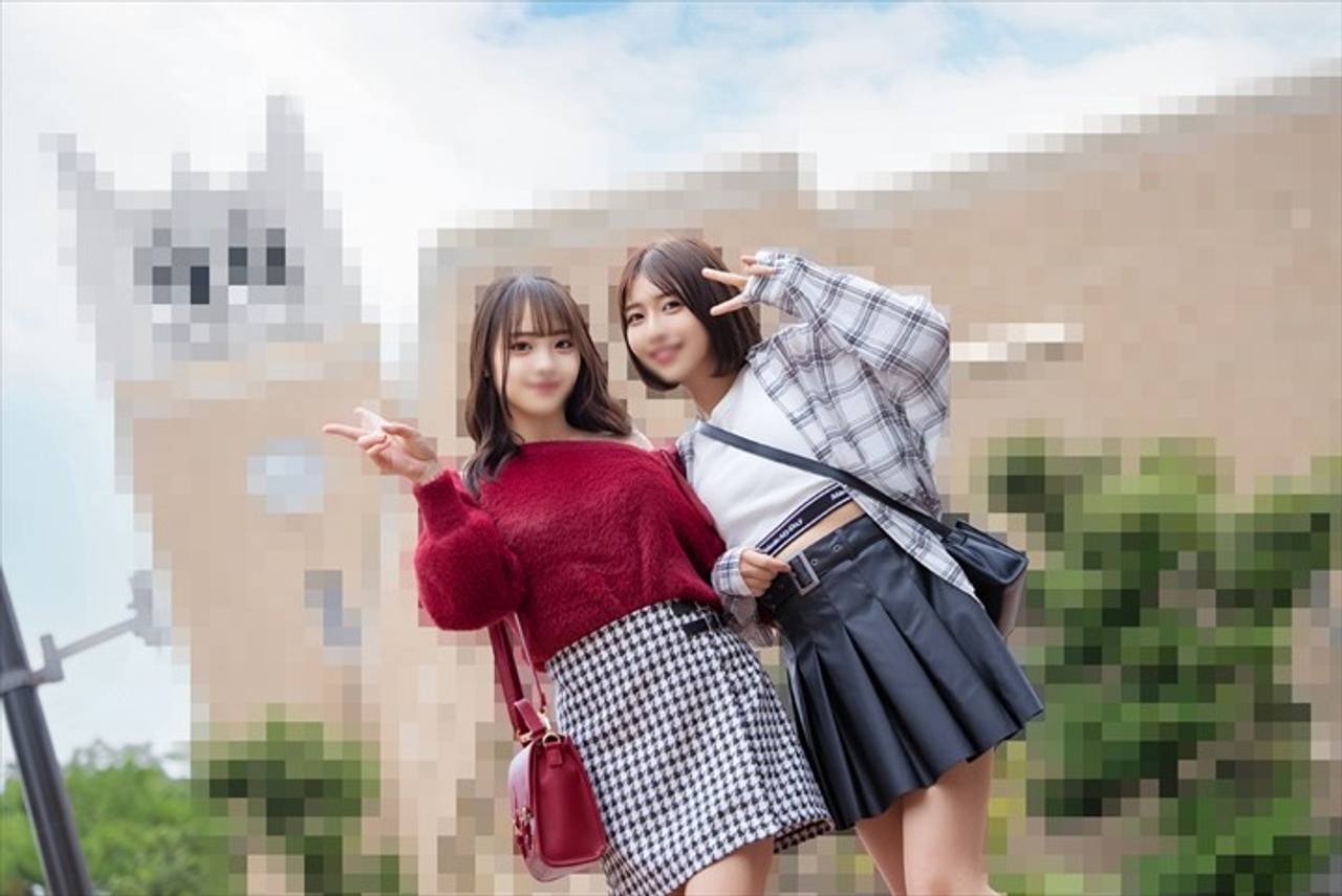 FC2PPV 4878542 [Waseda University Economics Department 4th Year] Close Friends, Two College Girls, Let Loose And Have A Four-way Orgy With Internal Ejaculation Just Before Graduation.[cen]