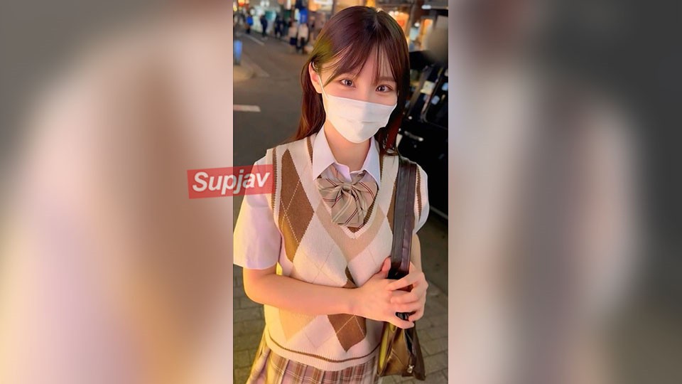 [Reducing] HUNTC-155 &ldquo;Your Face Is So Cute When You Feel It, Big Sister!&rdquo; A Super Devilish Little Sister Suddenly Gets Lesbian A***e From Her Overly Serious Step-sister! She Even Seduces Her Step-brother Into An Incestuous Threesome!