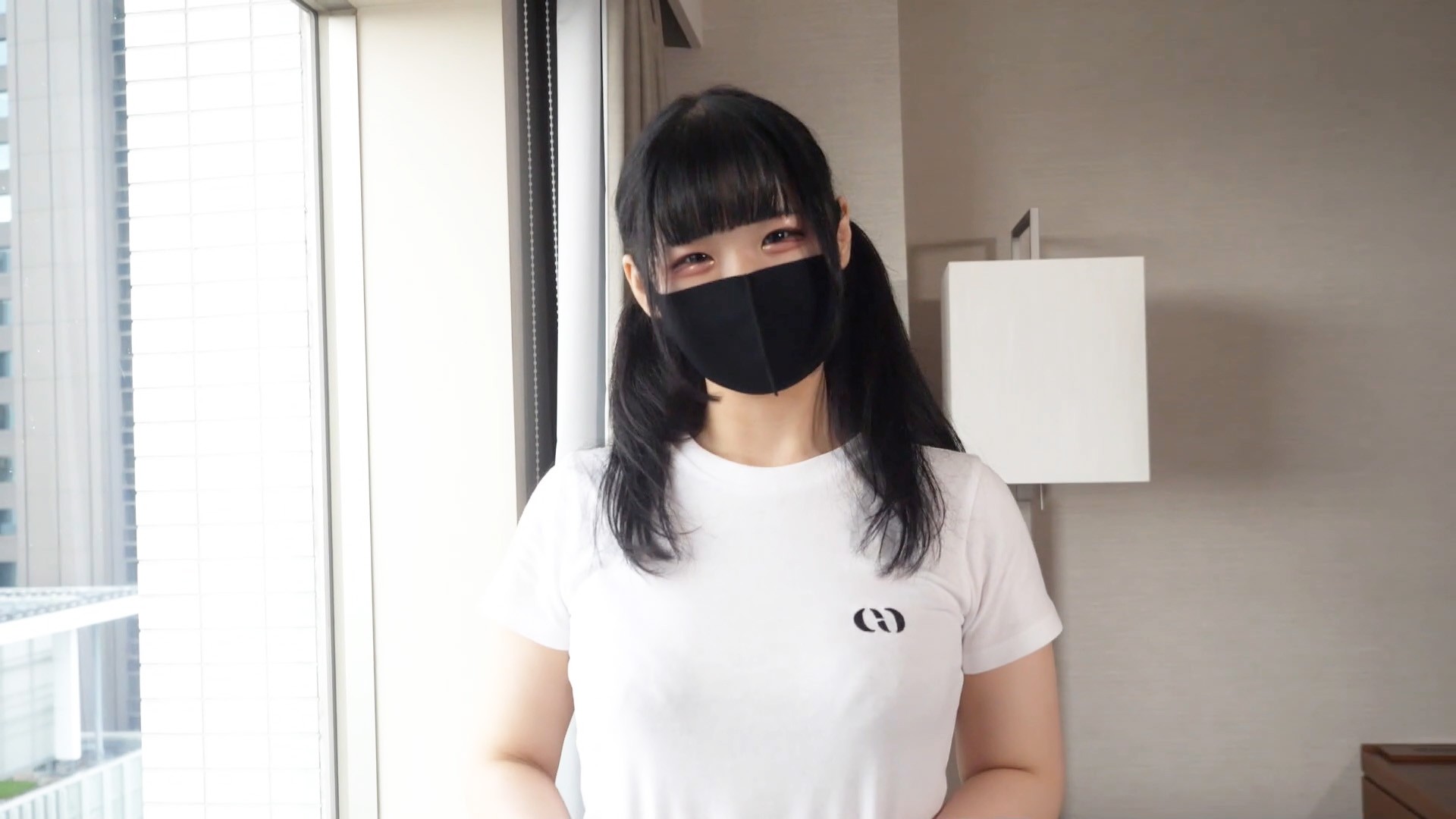[Reducing] JUQ-555 A Devilish Sex Appeal, An I Cup Hungry For Love. Large Newcomer Miki Mihama 32 Years Old AV DEBUT